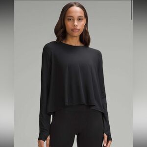 Lululemon Model Relaxed Fit Lounge Long Sleeve Shirt